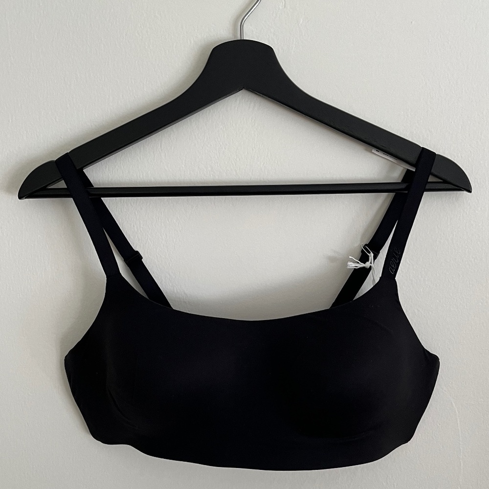 SMOOTHEZ Bra-ish Wireless Bralette